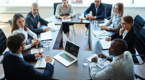 Crónica de taller: “Crónica del taller anual de Derecho Societario Quinta sesión: Junta General de Accionistas”
